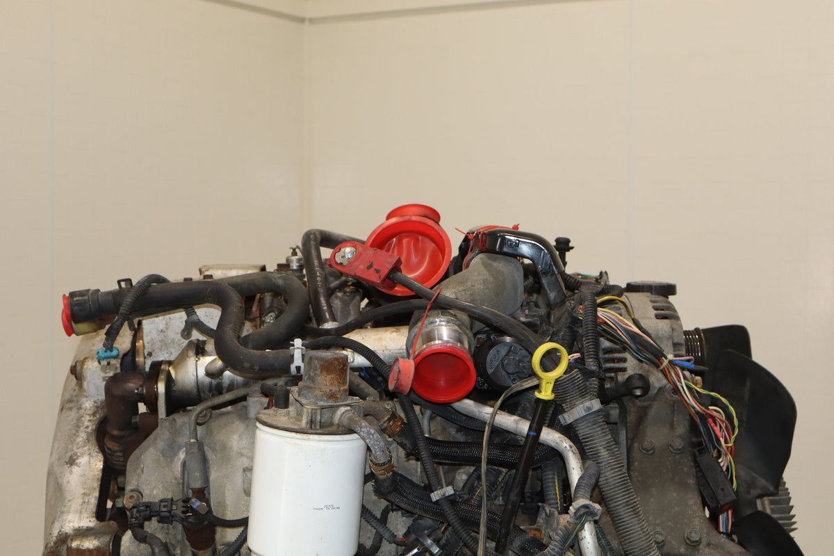 04-05 Chevy GMC LLY 6.6L Duramax V8 Diesel Engine 170488 Miles
