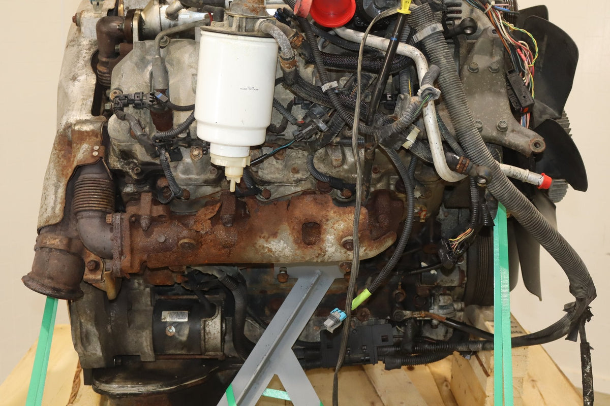 04-05 Chevy GMC LLY 6.6L Duramax V8 Diesel Engine 170488 Miles