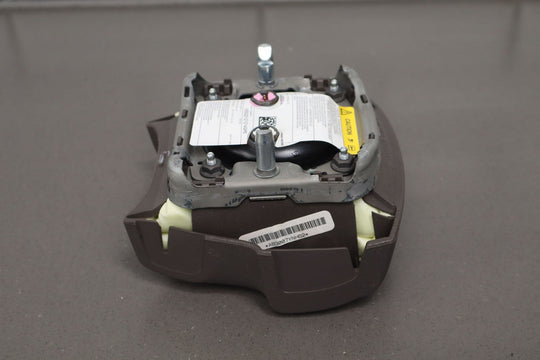 04 - 06 Cadillac Escalade Driver Steering Wheel Airbag Pewter Trim