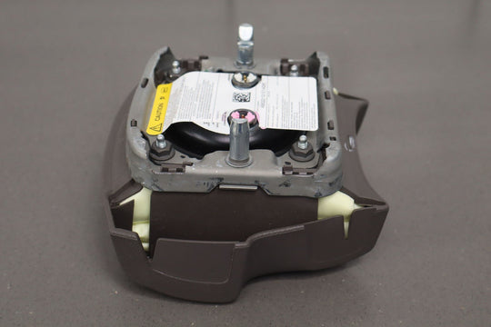 04 - 06 Cadillac Escalade Driver Steering Wheel Airbag Pewter Trim