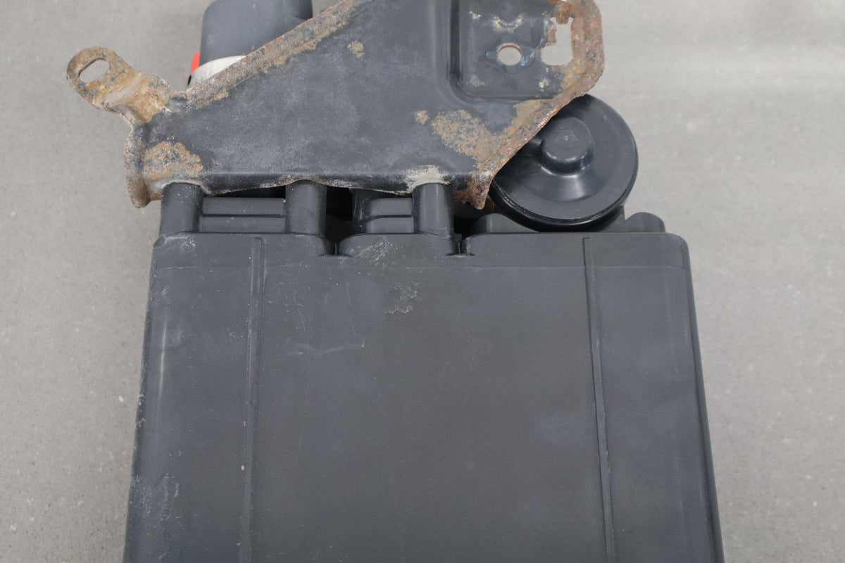 04-07 4Runner GX470 07 FJ Cruiser Fuel Evap Vapor Charcoal Can Canister OEM