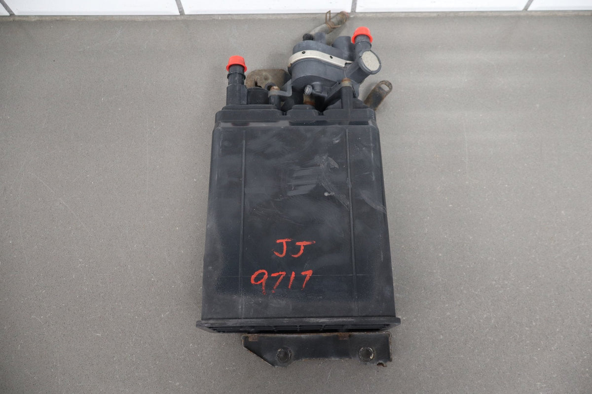 04-07 4Runner GX470 07 FJ Cruiser Fuel Evap Vapor Charcoal Can Canister OEM