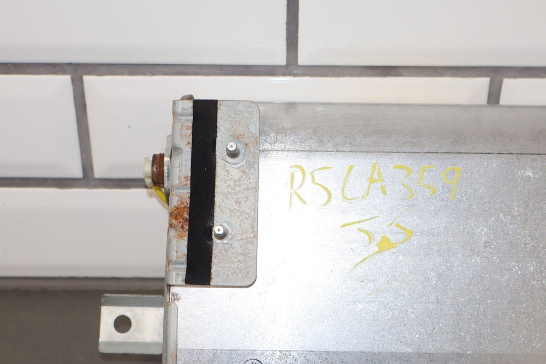 04 - 07 Cadillac XLR 05 - 07 Corvette Right Passenger Dash Mounted Airbag