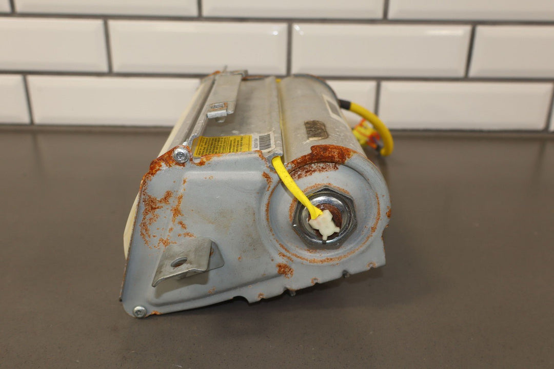 04 - 07 Cadillac XLR 05 - 07 Corvette Right Passenger Dash Mounted Airbag