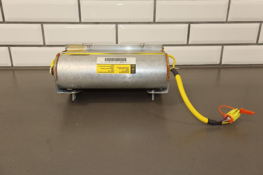 04 - 07 Cadillac XLR 05 - 07 Corvette Right Passenger Dash Mounted Airbag