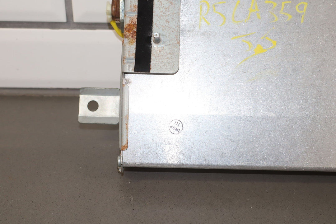 04 - 07 Cadillac XLR 05 - 07 Corvette Right Passenger Dash Mounted Airbag