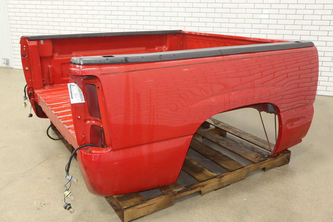 04 - 07 GMC Sierra/Silverado 1500 Crew Cab 5'9" Pickup Truck Bed/Box (Fire Red)
