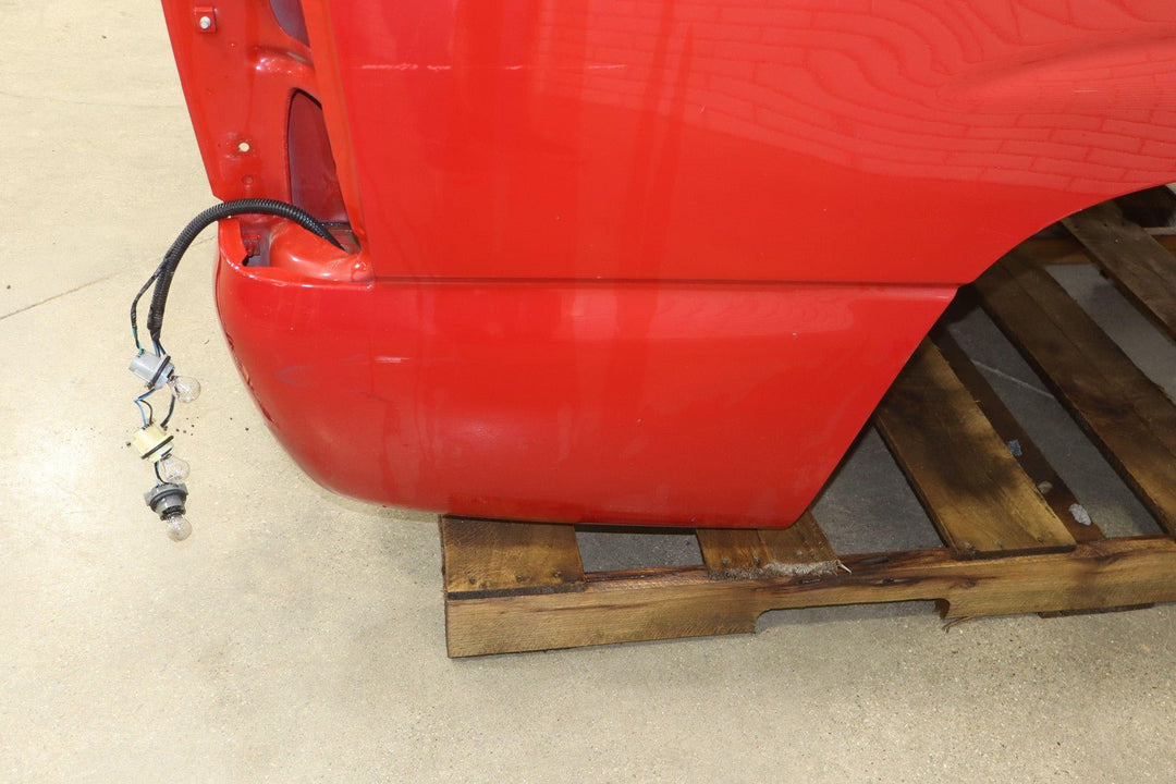 04 - 07 GMC Sierra/Silverado 1500 Crew Cab 5'9" Pickup Truck Bed/Box (Fire Red)