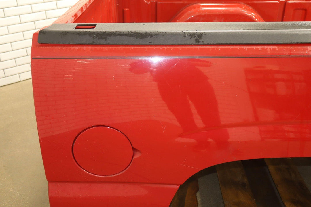 04 - 07 GMC Sierra/Silverado 1500 Crew Cab 5'9" Pickup Truck Bed/Box (Fire Red)