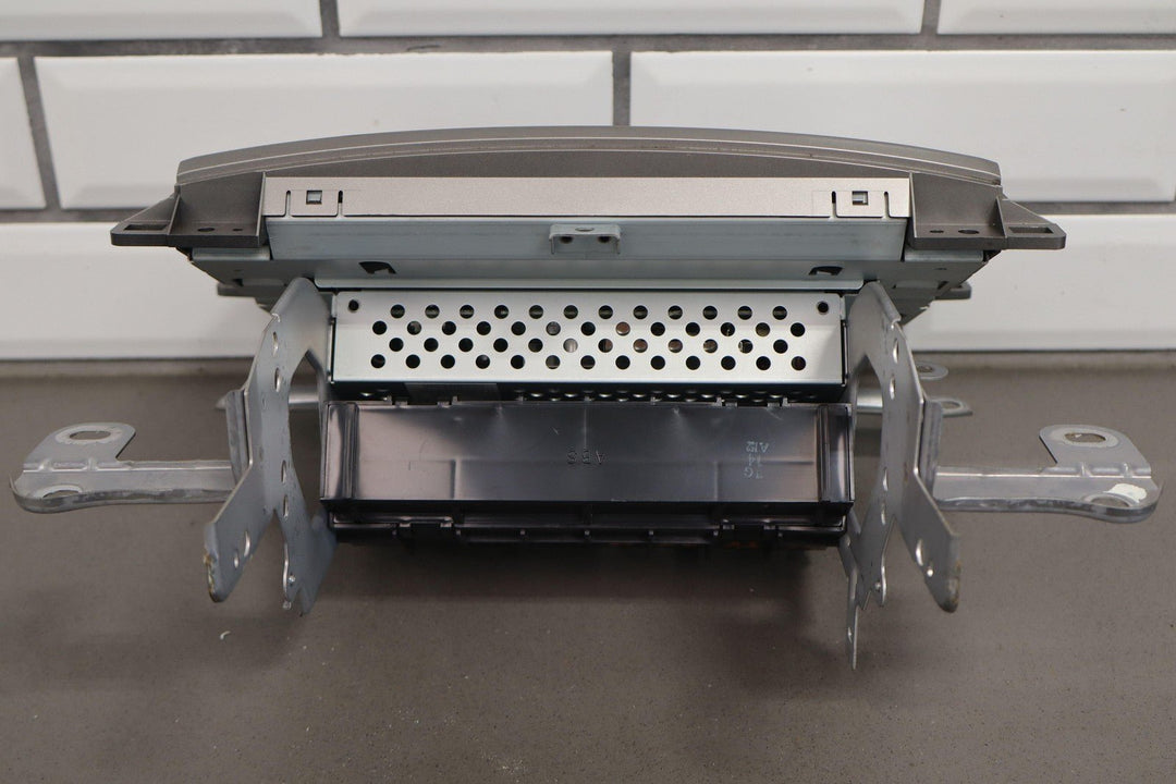 04 - 07 Toyota LandCruiser Audio System Display Screen *CD - Cassette - Receiver*