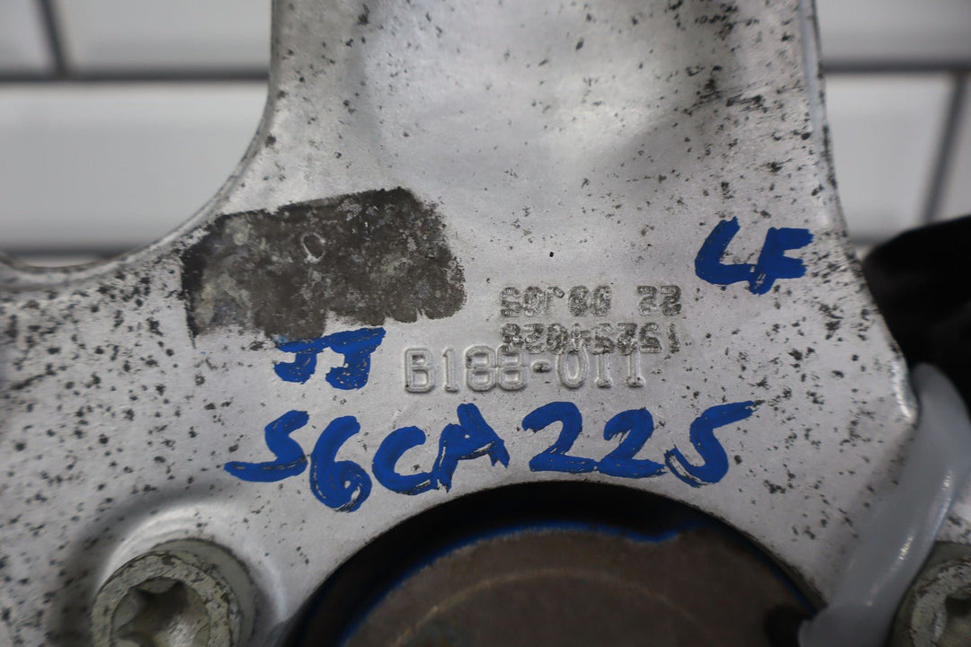 04 - 09 Cadillac XLR & 05 - 13 Corvette C6 Left LH FRONT Spindle Knuckle W/Hub