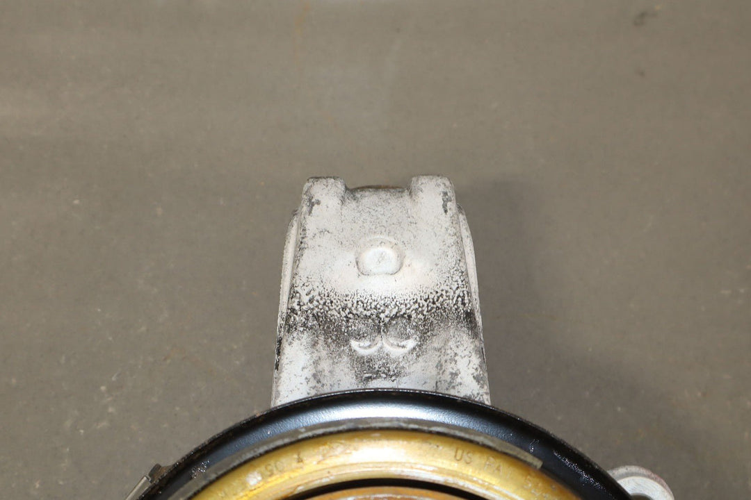 04 - 09 Cadillac XLR & 05 - 13 Corvette C6 Right RH REAR Spindle Knuckle W/Hub