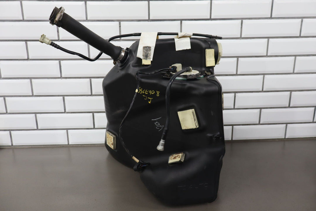 04 - 09 Cadillac XLR 05 - 13 CorvetteOEM Pair LH & RH Gasoline Fuel Tanks W/ Pumps