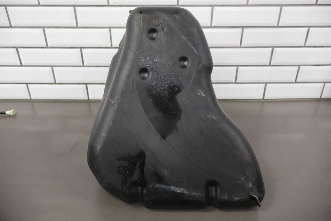 04 - 09 Cadillac XLR 05 - 13 CorvetteOEM Pair LH & RH Gasoline Fuel Tanks W/ Pumps