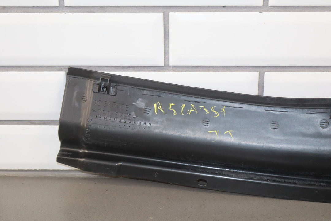 04 - 09 Cadillac XLR Cowl Vent Panel With Seal (Black Textured)