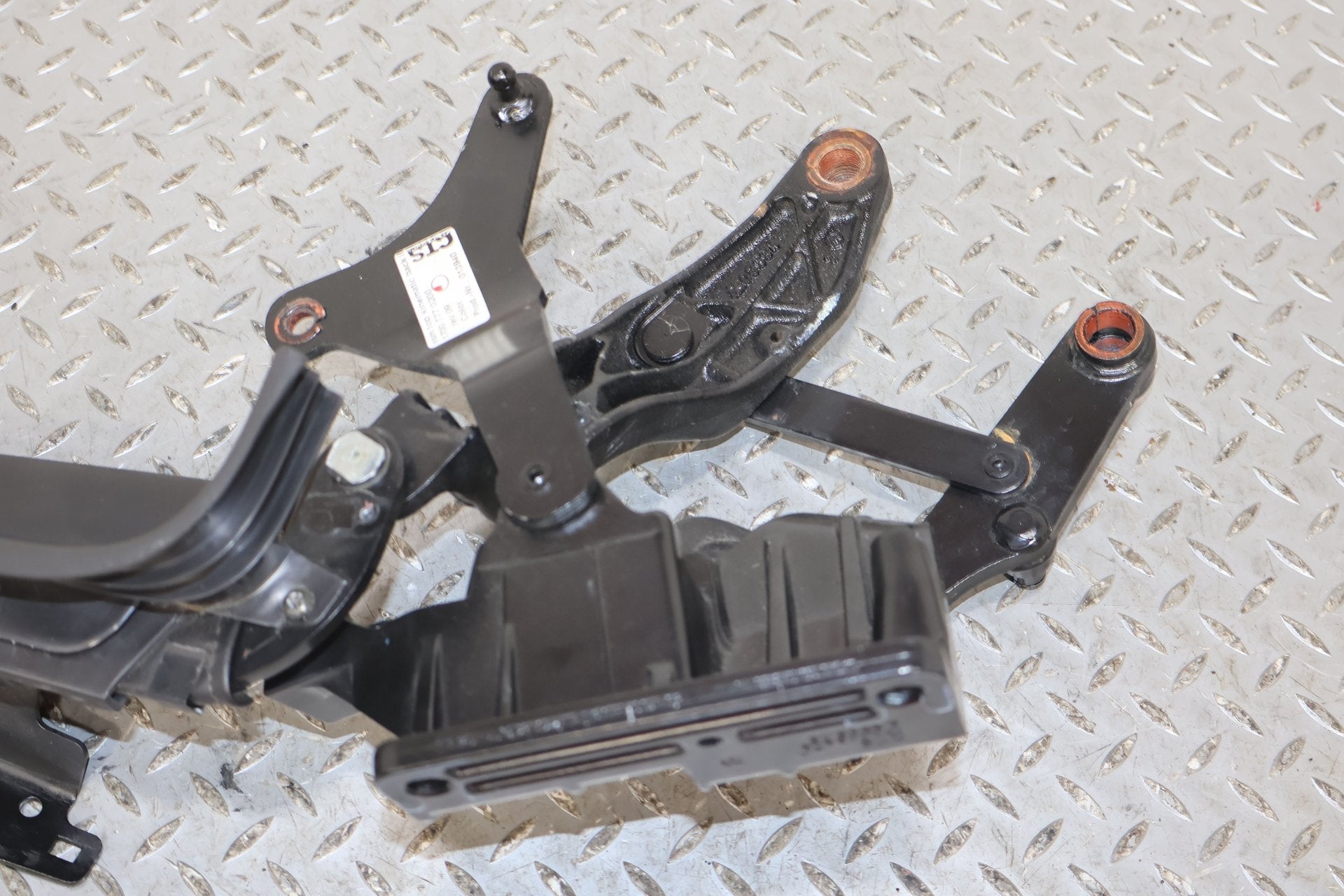 04-09 Cadillac XLR Left LH Driver Convertible Top Roof Hinge OEM (Tested)