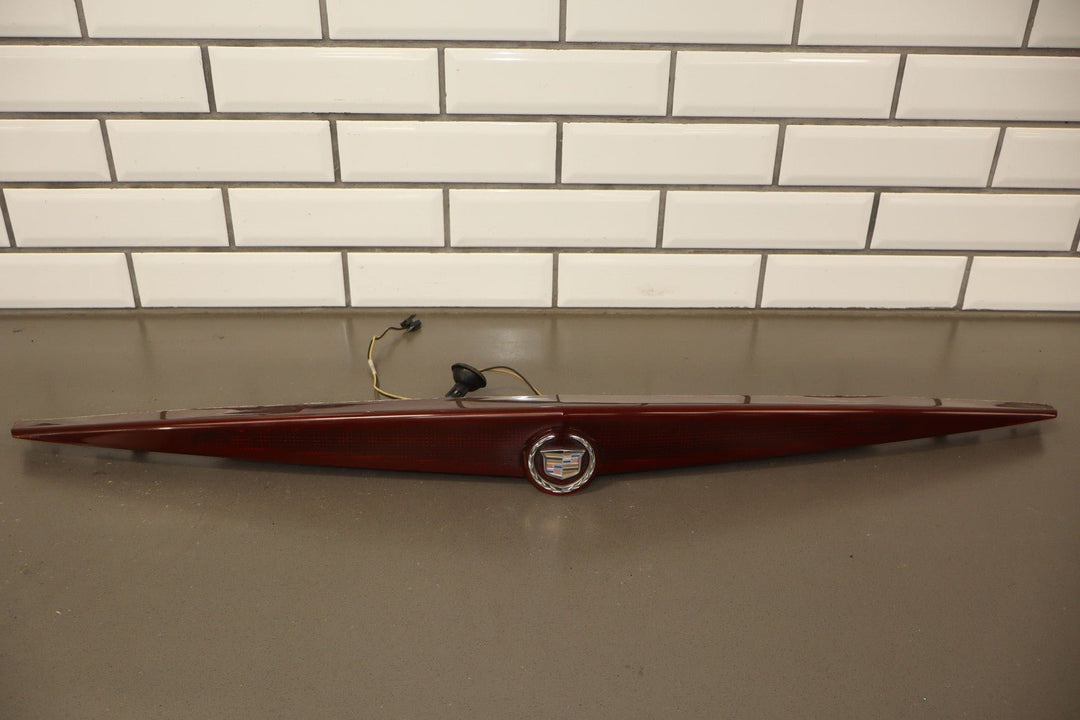 04 - 09 Cadillac XLR OEM 3rd Brake LED Light Tested *Cracks*