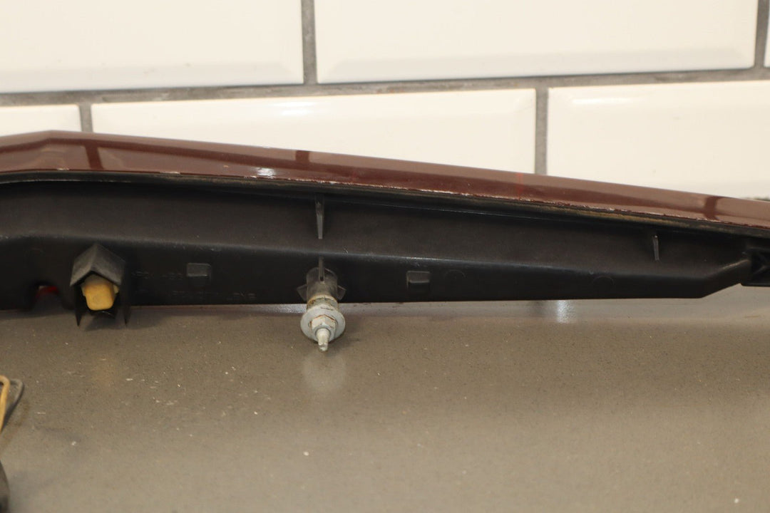 04 - 09 Cadillac XLR OEM 3rd Brake LED Light Tested *Cracks*