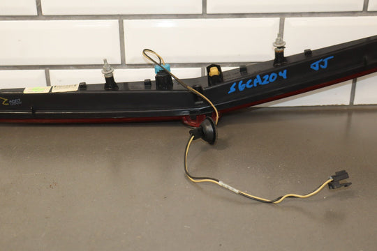 04 - 09 Cadillac XLR OEM 3rd Brake LED Light Tested *Cracks*