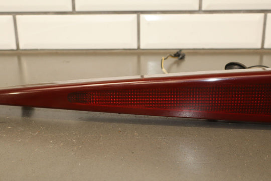 04 - 09 Cadillac XLR OEM 3rd Brake LED Light Tested *Cracks*