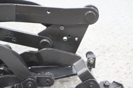 04-09 Cadillac XLR OEM Right RH Trunk Lid Hinges (No Lines No Cylinders)