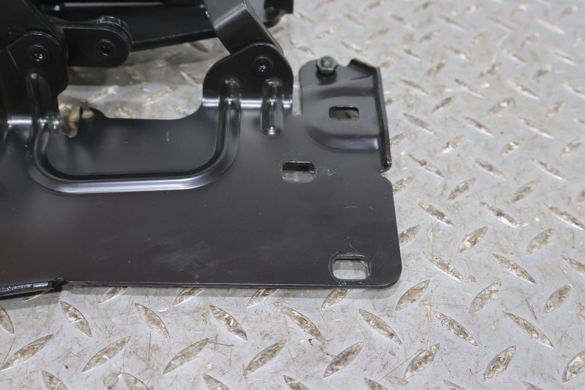 04-09 Cadillac XLR OEM Right RH Trunk Lid Hinges (No Lines No Cylinders)