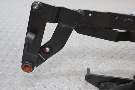 04-09 Cadillac XLR OEM Right RH Trunk Lid Hinges (No Lines No Cylinders)