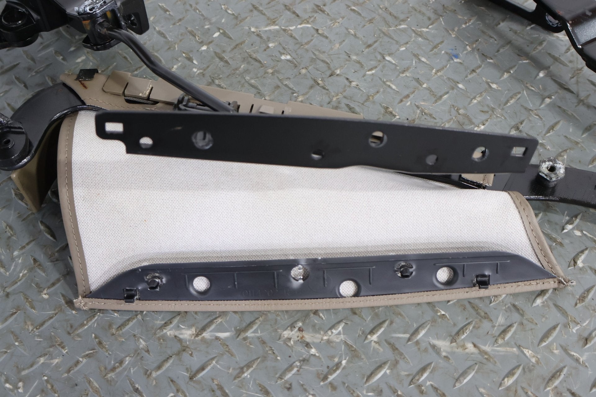 04-09 Cadillac XLR Right RH Passenger Convertible Top Hinge OEM (Tested)