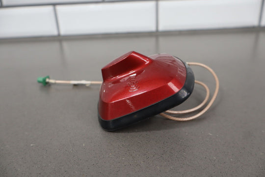 04 - 09 Cadillac XLR Trunk Lid Mounted GPS & Navigation Antenna