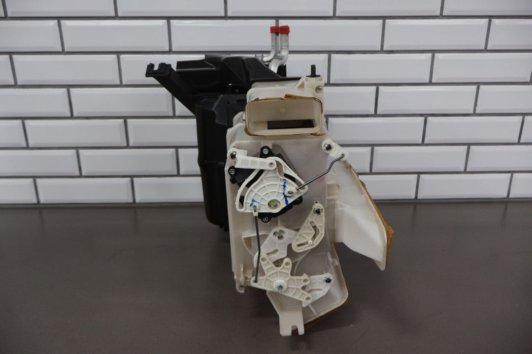 04 - 09 Honda S2000 AP2 HVAC Heater Core Housing (77K) Tested 116700 - 5258