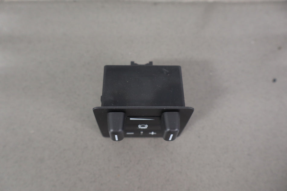 2013 Chevy Avalanche Dash Mounted Trailer Brake Controller 15926102