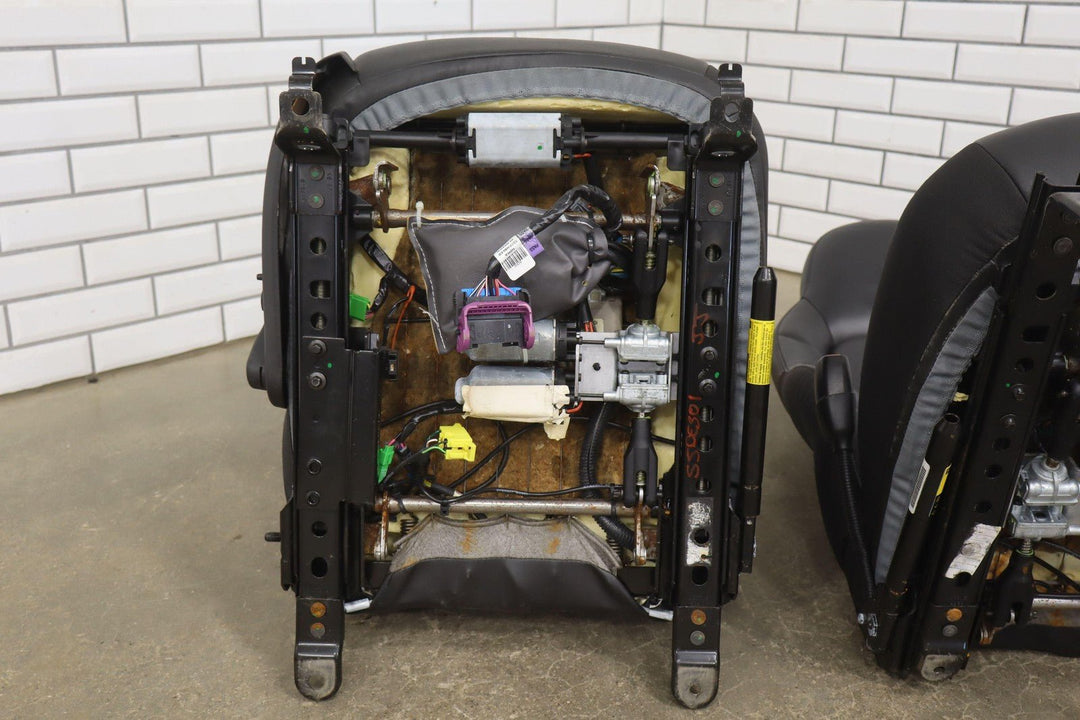 05 - 06 C6 Corvette Pair Sport Leather Power Bucket Seats W/Memory