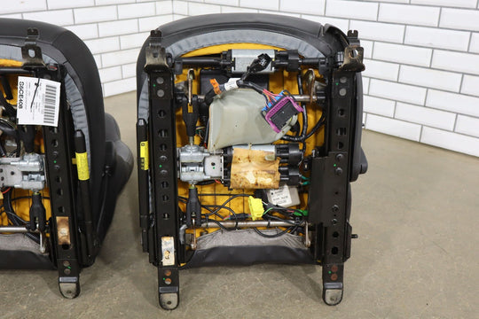 05 - 06 C6 Corvette Pair Sport Leather Power Bucket Seats W/Memory