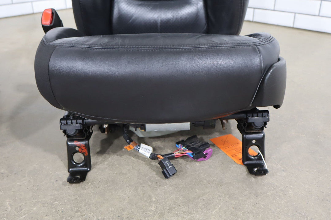 05 - 06 C6 Corvette Pair Sport Leather Power Bucket Seats W/Memory