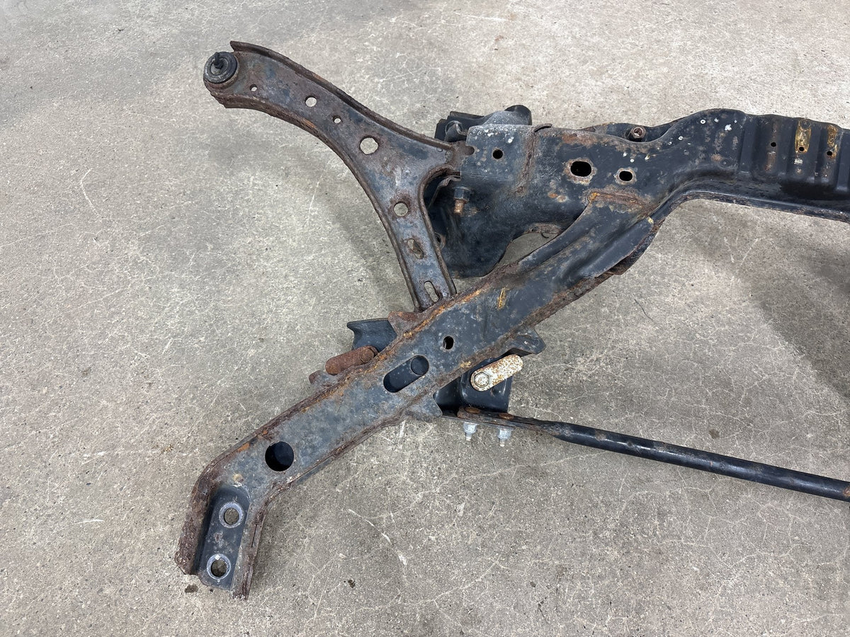 05-06 Ford Mustang S197 Convertible Front K Frame Cross Brace 4R3Z5025A (Bare)