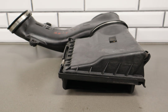 05 - 07 C6 Corvette 6.0L LS2 OEM Air Cleaner *Incomplete - See Photos