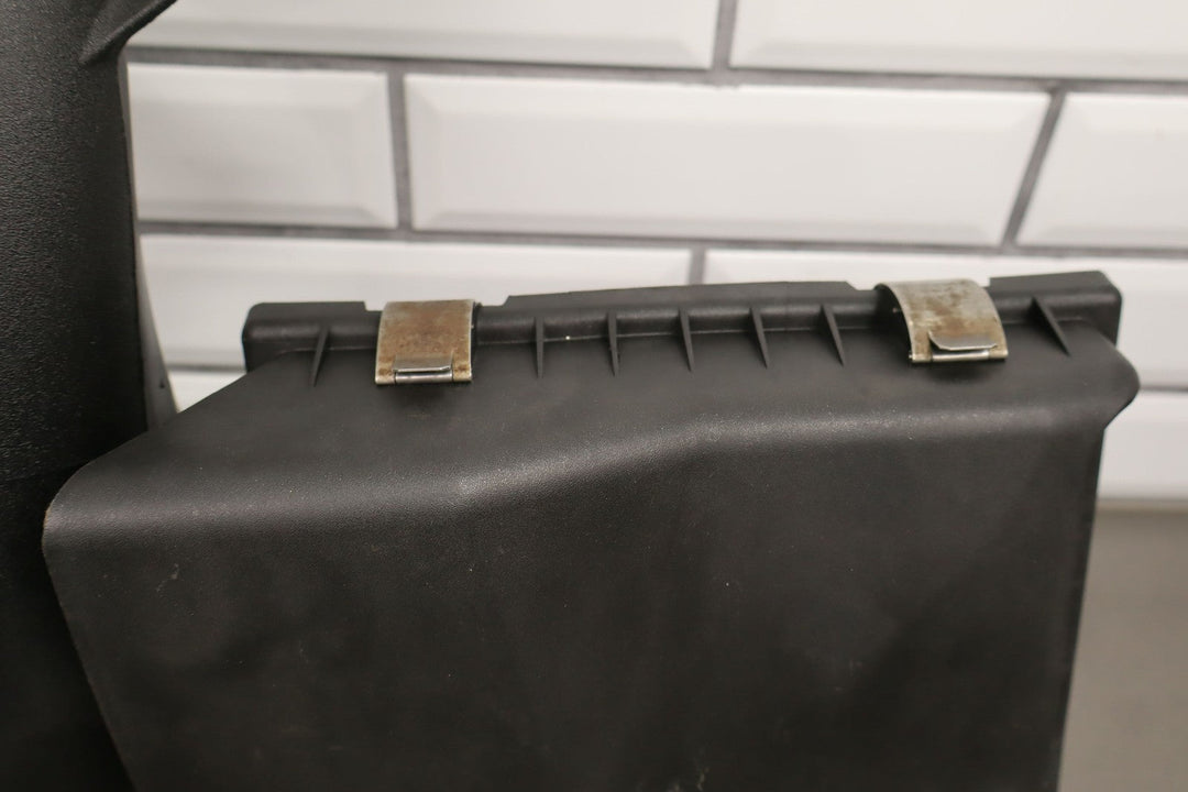 05 - 07 C6 Corvette 6.0L LS2 OEM Air Cleaner *Incomplete - See Photos