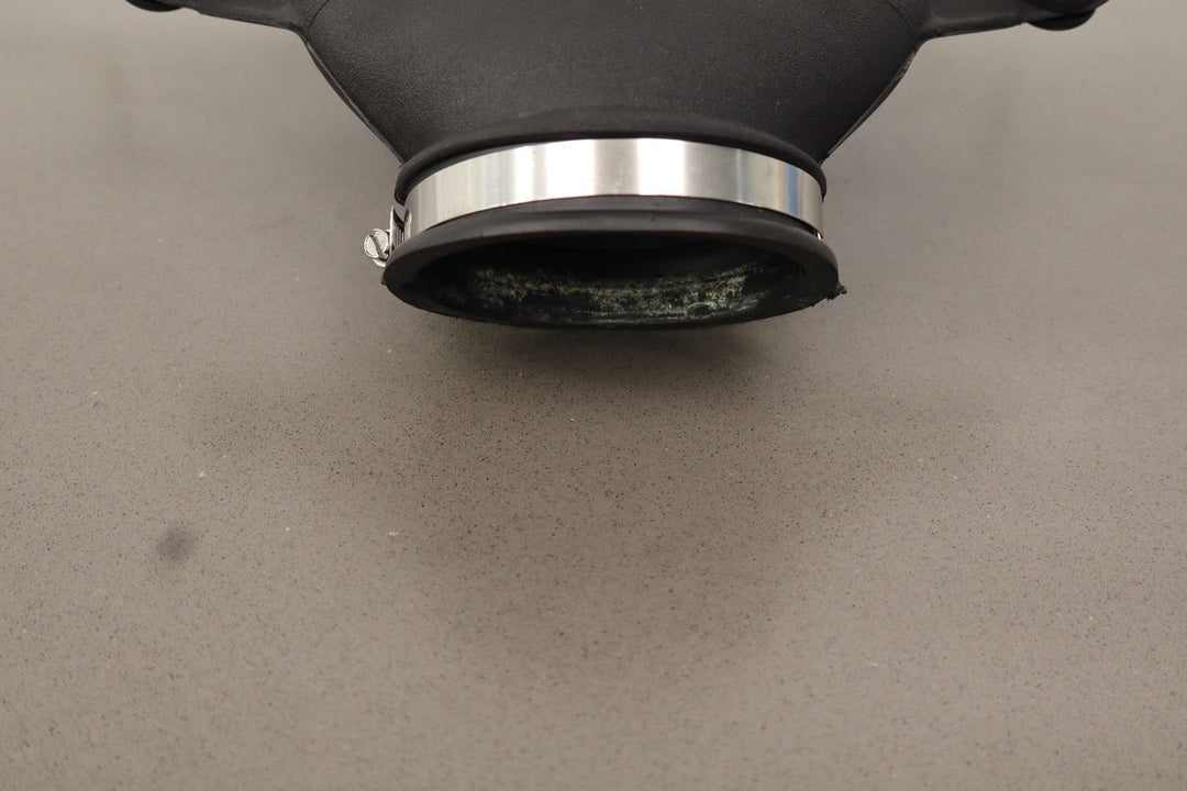 05 - 07 C6 Corvette (6.0L LS2) OEM Air Intake Tube Only