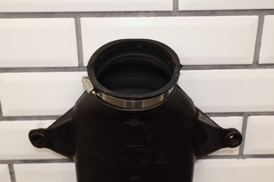 05 - 07 C6 Corvette (6.0L LS2) OEM Air Intake Tube Only