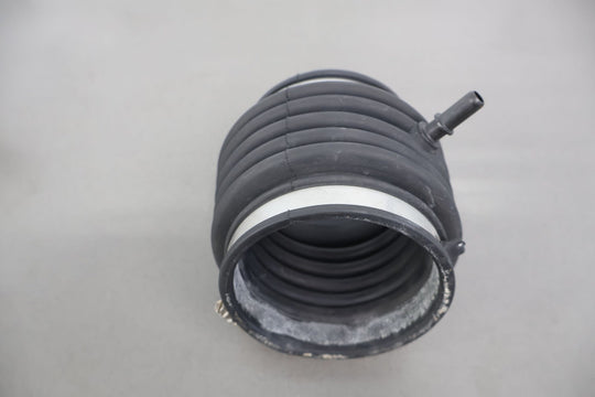05 - 07 C6 Corvette (6.0L LS2) OEM Air Intake Tube Only