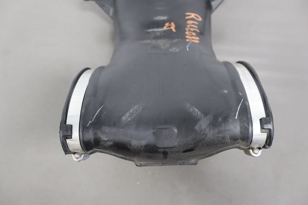 05 - 07 C6 Corvette (6.0L LS2) OEM Air Intake Tube Only