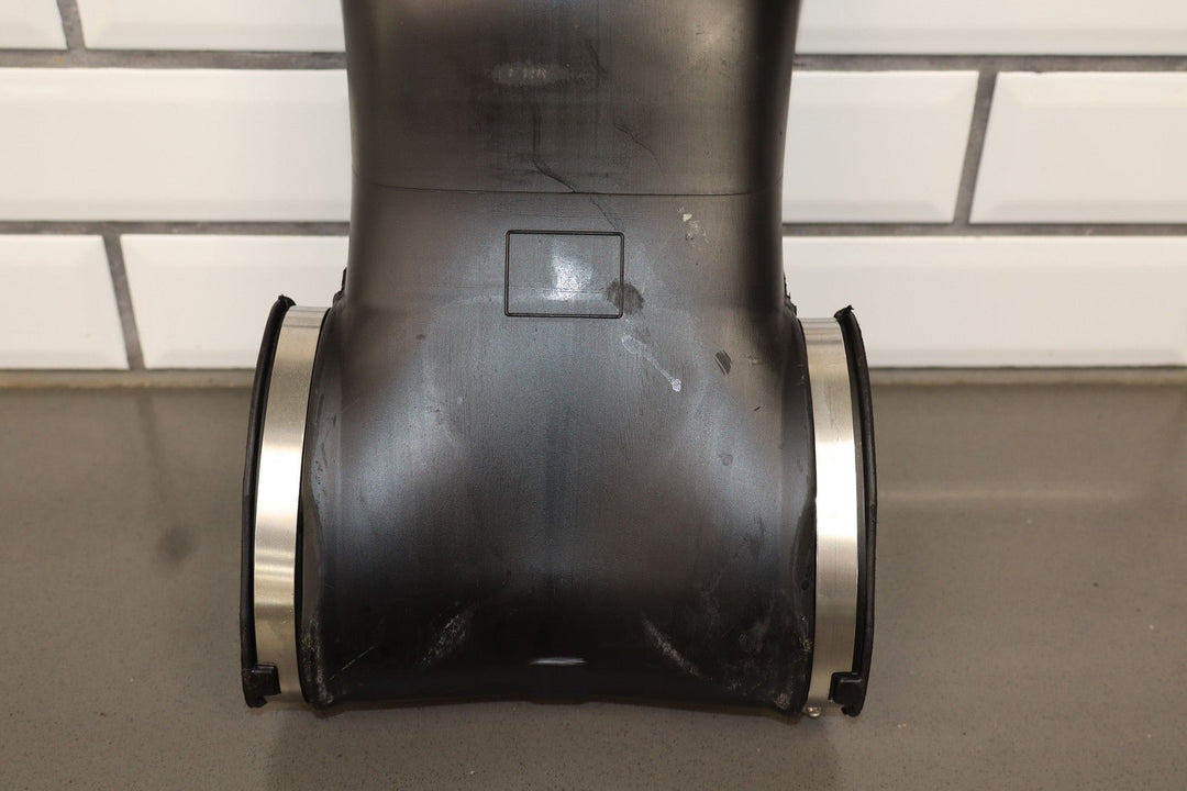 05 - 07 C6 Corvette (6.0L LS2) OEM Air Intake Tube Only