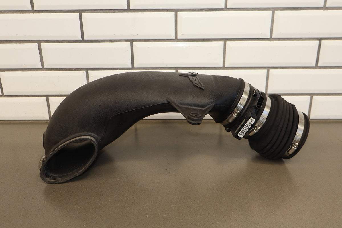 05-07 Chevrolet Corvette C6 LS2 Air Cleaner 88964144