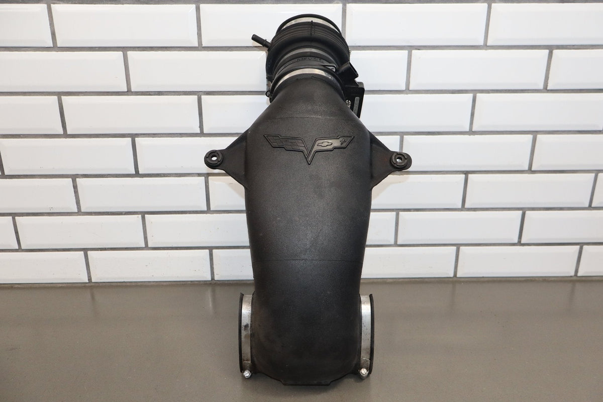 05-07 Chevrolet Corvette C6 LS2 Air Cleaner 88964144