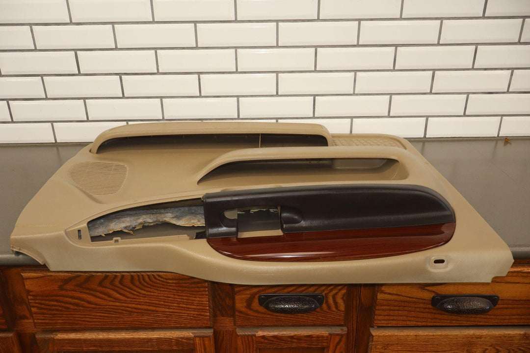 05 - 07 Ford F250 Crew Cab Lariant Tan Woodgrain LH Left Front Door Panel