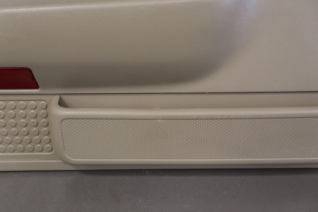 05 - 07 Ford F250 Crew Cab Lariant Tan Woodgrain LH Left Front Door Panel