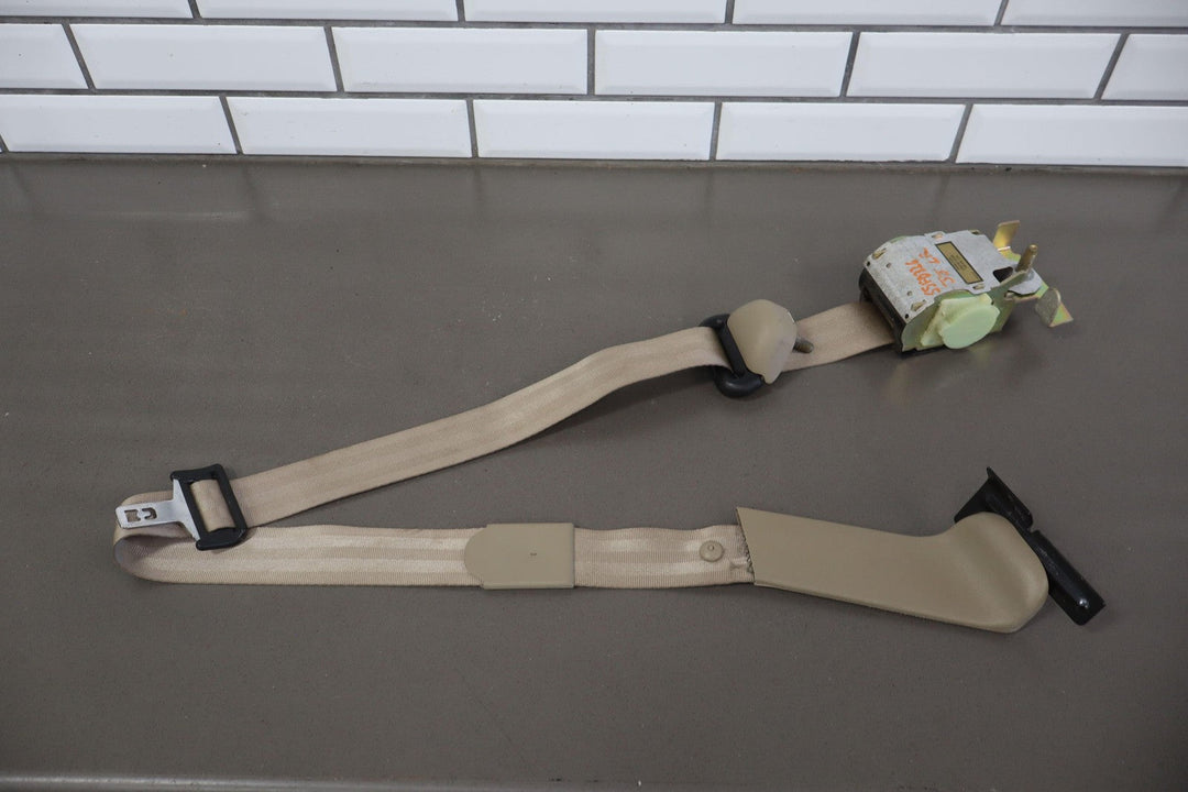 05 - 07 Ford F250 F350 Crew Cab Left Rear Seat Belt Retractor (Tan 8H)