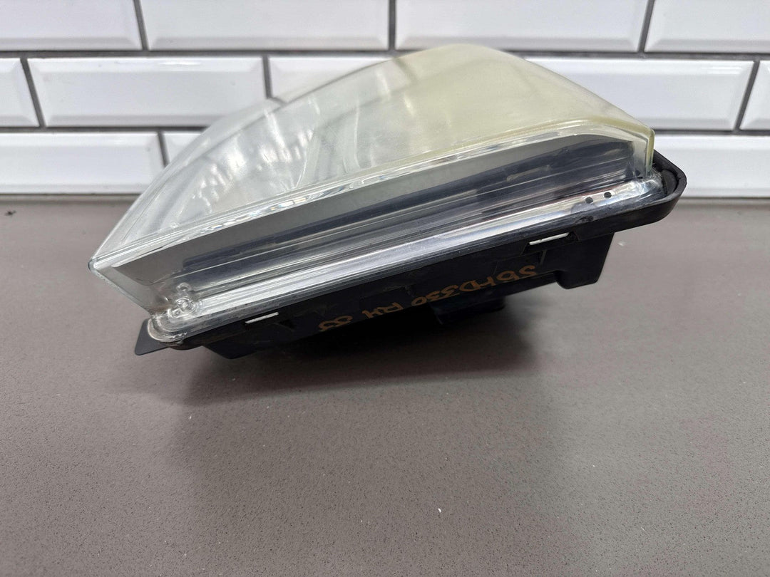 05 - 07 Ford F250 F350 Passenger Right RH Headlight Assembly OEM
