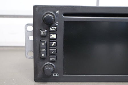 05-07 Hummer H2 AM FM CD Navigation Radio 15800000