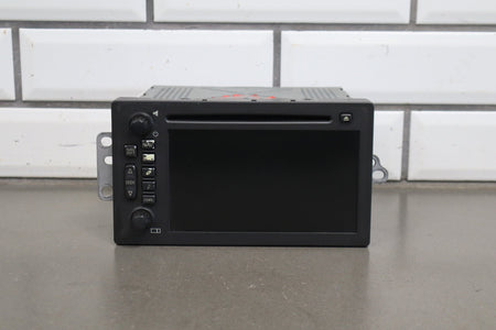 05-07 Hummer H2 AM FM CD Navigation Radio 15800000